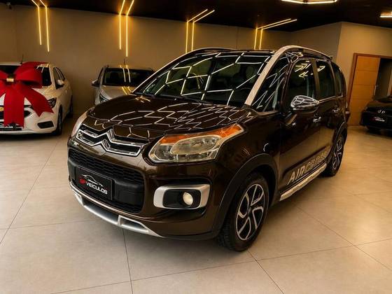 CITROËN C3 1.4 I EXCLUSIVE 8V FLEX 4P MANUAL CITROËN C3 1.4 I EXCLUSIVE 8V FLEX 4P MANUAL